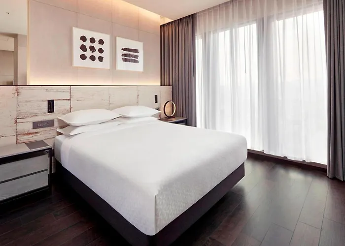 Otel Four Points By Sheraton Gangnam 4*